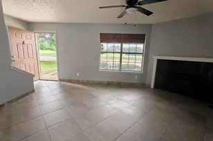 923 Vedral Pl, Cedar Hill, TX 75104 - Photo 2