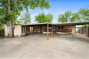 6500 Dayla Ct, Granbury, TX 76049 - Photo 10