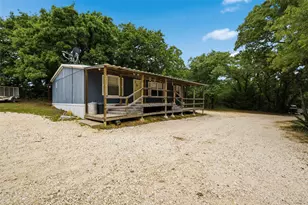 154 Hcr 1217, Blum, TX 76627 - Photo 4
