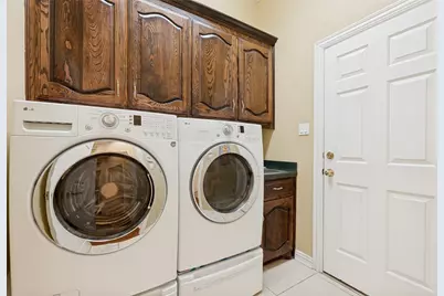 8524 Breakers Point, Dallas, TX 75243 - Photo 30