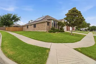 6803 Hillwood Dr, Sachse, TX 75048 - Photo 2