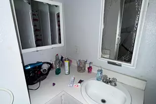 311 N Montreal Ave, Dallas, TX 75208 - Photo 20