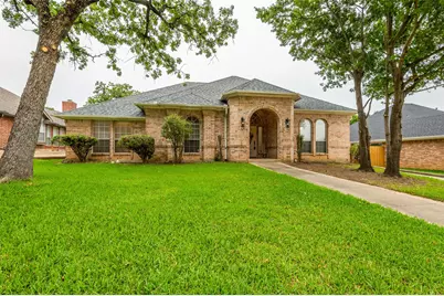 2708 Steeplechase Court, Hurst, TX 76054 - Photo 2