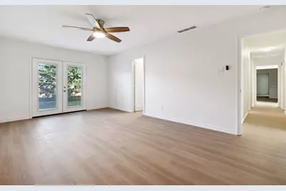 15641 Terrace Lawn Circle, Dallas, TX 75248 - Photo 18