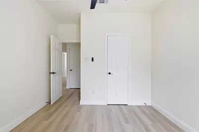 237 Bradford Drive, Hurst, TX 76053 - Photo 24