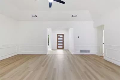 237 Bradford Drive, Hurst, TX 76053 - Photo 14