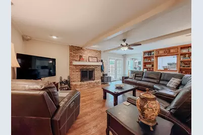 1604 Crestmont Avenue, Corsicana, TX 75110 - Photo 8
