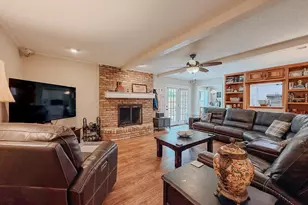 1604 Crestmont Ave, Corsicana, TX 75110 - Photo 8