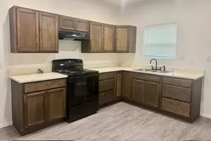 1235 E Houston Street NE, Paris, TX 75460 - Photo 8