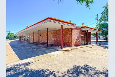 1524 W 7th Avenue, Corsicana, TX 75110 - Photo 22