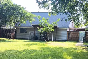 1707 Cottonwood Rd, Carrollton, TX 75006 - Photo 14