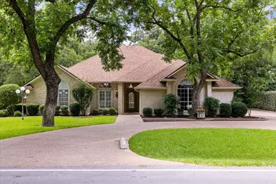 8709 S Monticello Circle, Granbury, TX 76049 - Photo 4