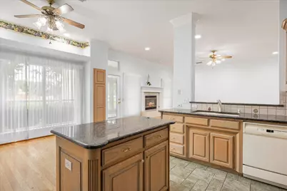 8709 S Monticello Circle, Granbury, TX 76049 - Photo 16