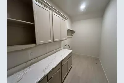 609 W Kerry Court, Poolville, TX 76487 - Photo 10