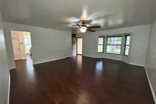 1025 Warden St, Benbrook, TX 76126 - Photo 6