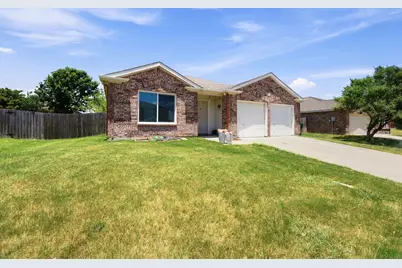 1409 Dundee Drive, Arlington, TX 76002 - Photo 2