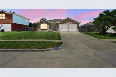 1409 Dundee Drive, Arlington, TX 76002 - Photo 1