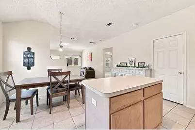 1409 Dundee Drive, Arlington, TX 76002 - Photo 10