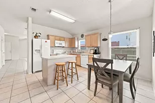 1409 Dundee Dr, Arlington, TX 76002 - Photo 8