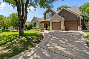 809 Edgefield Rd, Fort Worth, TX 76107 - Photo 2
