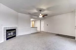 625 Hollyberry Dr, Mansfield, TX 76063 - Photo 8