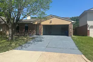 625 Hollyberry Dr, Mansfield, TX 76063 - Photo 1