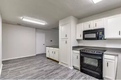 625 Hollyberry Drive, Mansfield, TX 76063 - Photo 12
