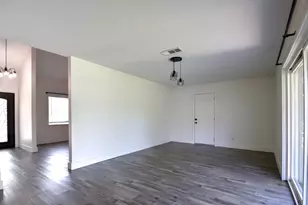 2517 Fairbrook St, Irving, TX 75062 - Photo 16