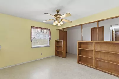 3523 E Highway 199 #C, Springtown, TX 76082 - Photo 16