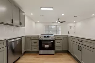 311 Arthur St, McGregor, TX 76657 - Photo 8