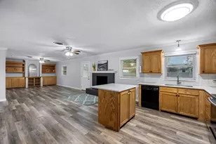 421 S First St, Krum, TX 76249 - Photo 4