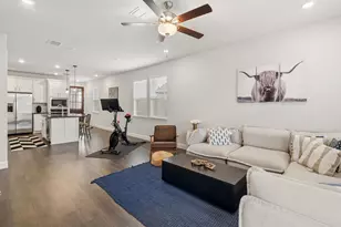 407 Holly Rd, Little Elm, TX 75068 - Photo 8