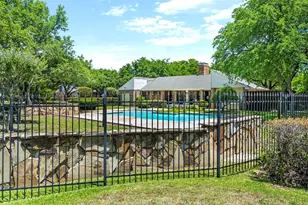 3120 Devonshire Dr, Plano, TX 75075 - Photo 2