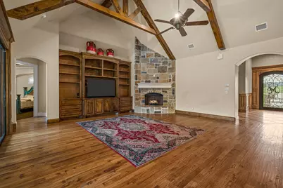 7809 Bella Flora Drive, Fort Worth, TX 76126 - Photo 10