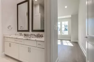 4651 New Water Ln, Dallas, TX 75219 - Photo 8