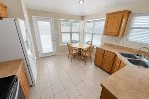 231 Willow Creek Ln, Terrell, TX 75160 - Photo 2