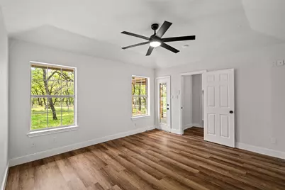 685 County Road 3673, Paradise, TX 76073 - Photo 8