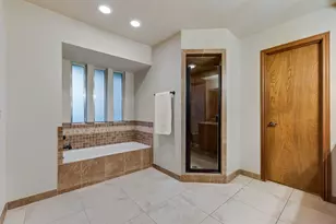 2000 Lake Shore Ln, Plano, TX 75023 - Photo 14