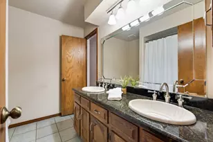 2000 Lake Shore Ln, Plano, TX 75023 - Photo 18