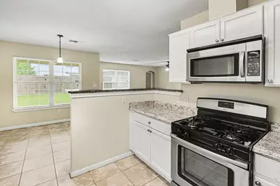 18011 Kinsale Valley Lane, Houston, TX 77060 - Photo 16