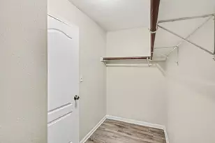 18011 Kinsale Valley Ln, Houston, TX 77060 - Photo 24