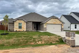 3022 Promenade Dr, Granbury, TX 76049 - Photo 1