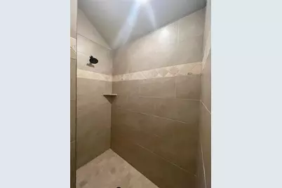 3022 Promenade Drive, Granbury, TX 76049 - Photo 18