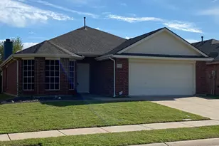9909 Carter Dr, McKinney, TX 75072 - Photo 2