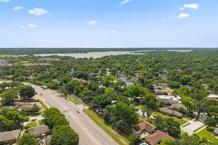 7103 Wake Forrest Dr, Dallas, TX 75214 - Photo 28