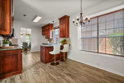 232 Touchdown Drive, Irving, TX 75063 - Photo 10