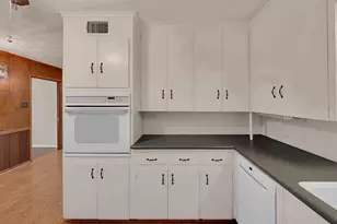 1112 N 63rd St, Waco, TX 76710 - Photo 16