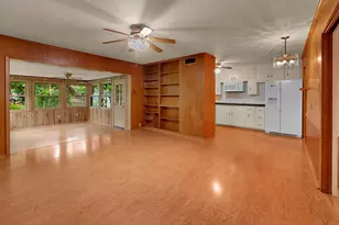 1112 N 63rd St, Waco, TX 76710 - Photo 8