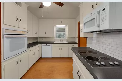 1112 N 63rd Street, Waco, TX 76710 - Photo 14