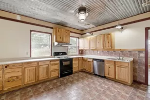1701 Fox Rd, Millsap, TX 76066 - Photo 4